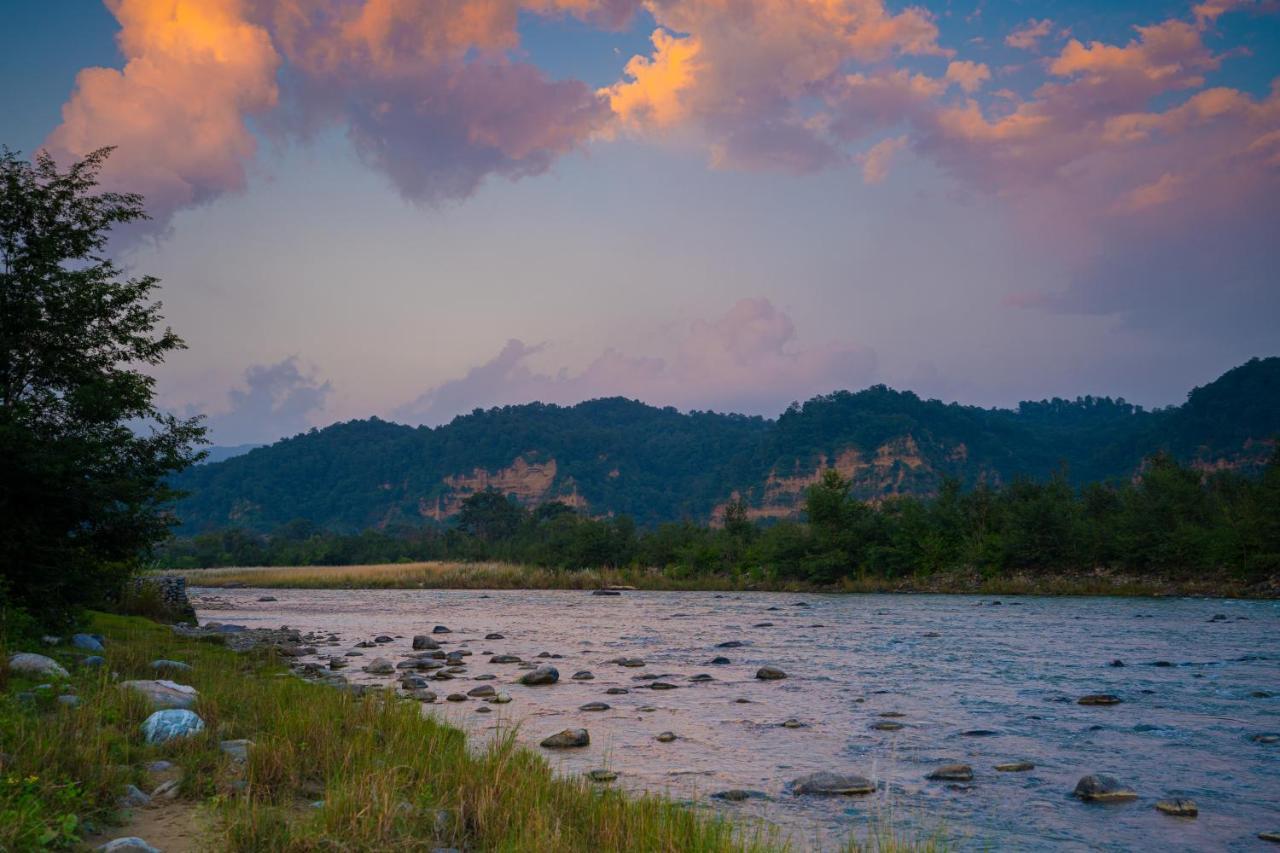 The Hosteller Jim Corbett Garjia Ngoại thất bức ảnh